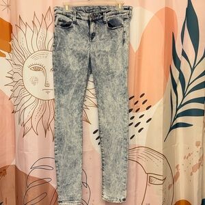 Arizona Jean Co Size 3 Acid Washed Skinny Jean Jegging